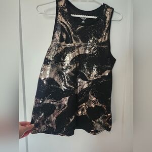 *Bundle 3/$20!* Metallic Gold-Black Tank Top